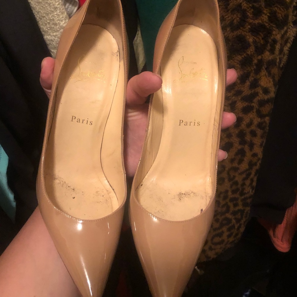 Christian louboutin décolleté size 39